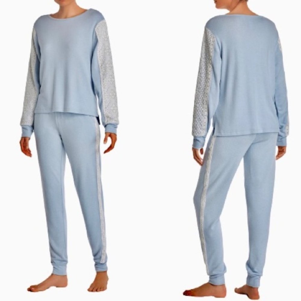 Flora Nikrooz Women's 2-Piece Long Sleeve Top/Jogger Pant Lounge Set w/L…